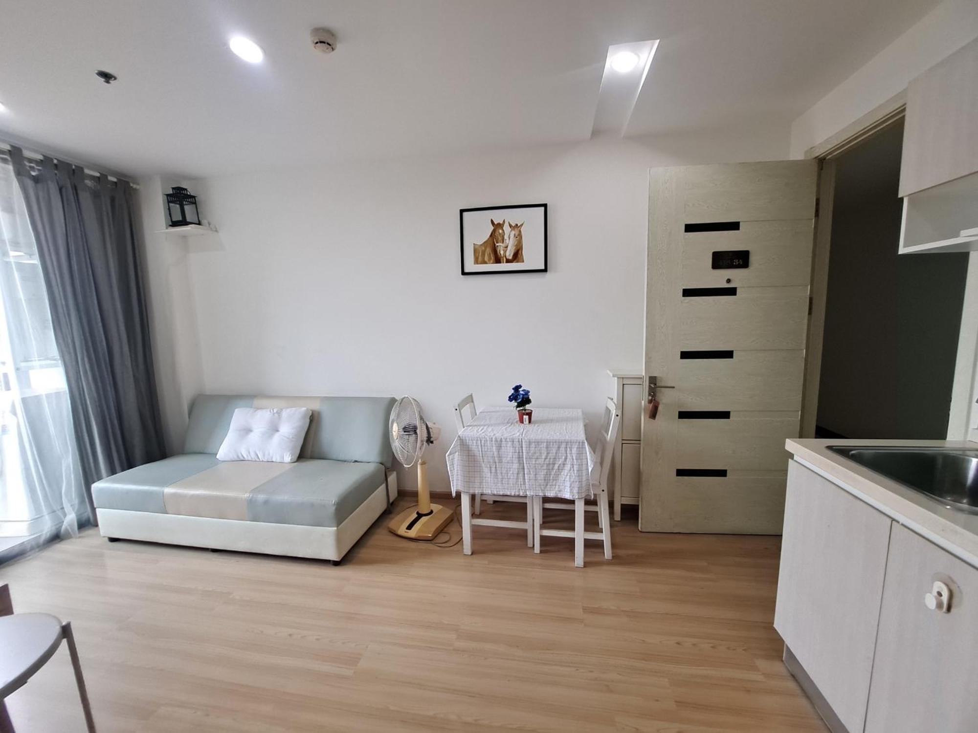 Condo In Bangkok With Swimming Pool Near Malls And Train 外观 照片